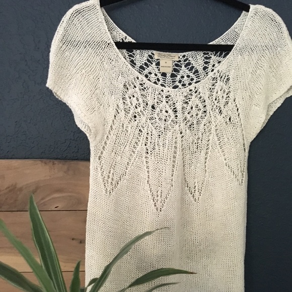Lucky Fiji Linen Blend Top - Picture 1 of 4